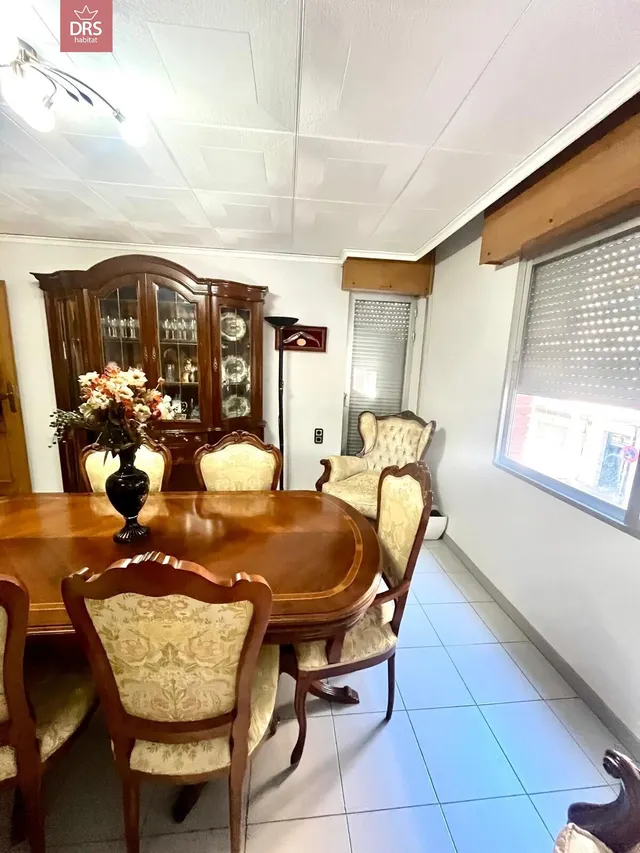 Primera planta sin ascensor con patio — 12