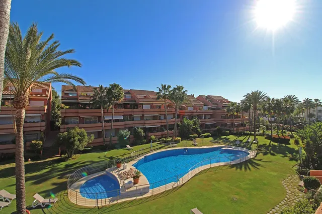 Apartamento 2 habitaciones 150m² en venta - Marbella