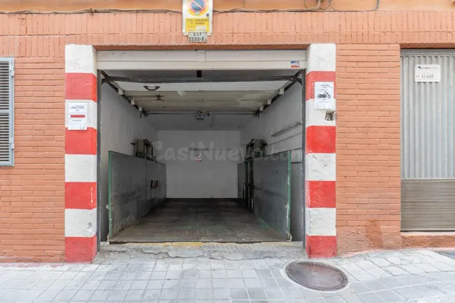 Oportunidad de Inversión: Plazas de Garaje en Gran Vía desde 24.900€. — 4