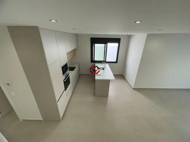 Chalet independiente de diseño con piscina privada y jardín en Heredades — 19