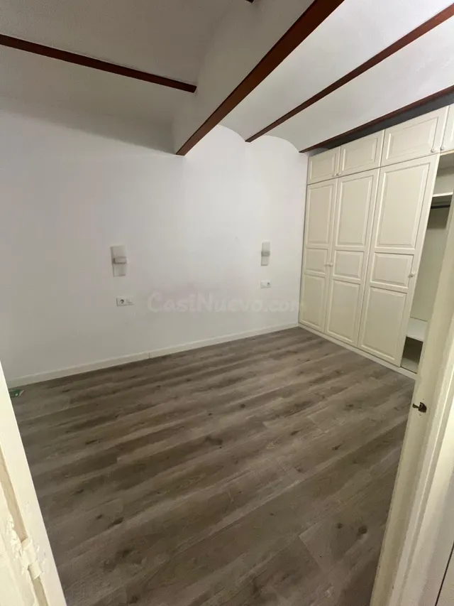 Piso en venta en calle Mallorca, junto a Comte d'Urgell – Barcelona — 2