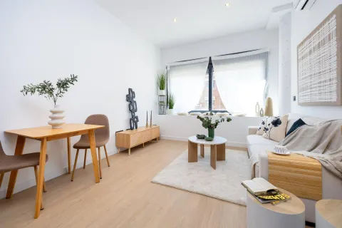 !!ESPECTACULAR VIVIENDA EN PRIMERA PLANTA EN SAN LAZARO!!
