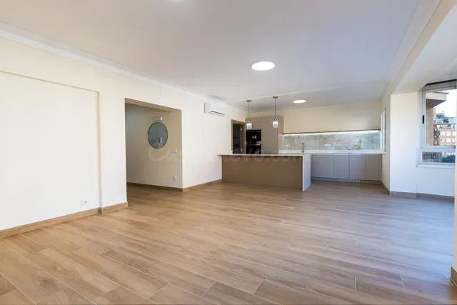 Piso en venta en Avenidas - foto 4