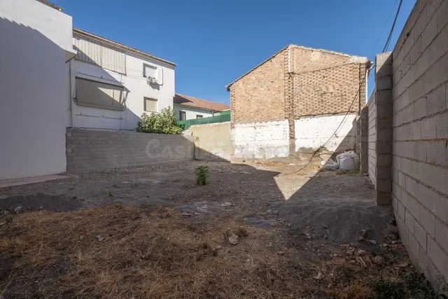 EXCELENTE SOLAR EN VENTA EN ARMILLA (JUNTO PLAZA ESPAÑA) - foto 2