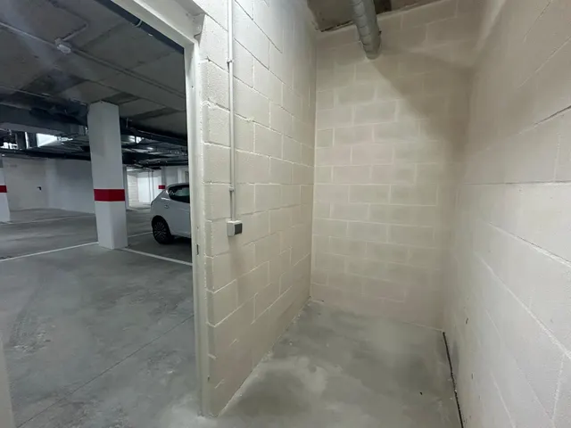 Piso 2 habitaciones 66m² en alquiler - López de Gomara — 36