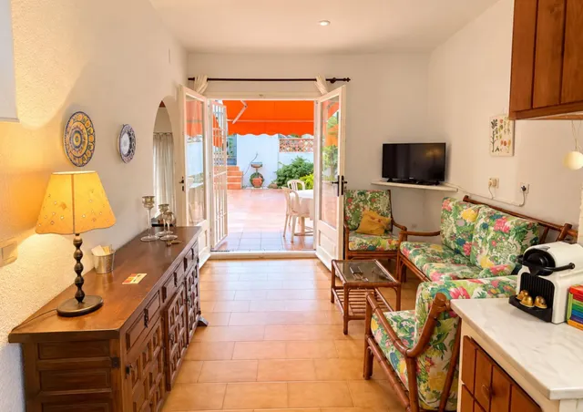 Casa a solo 300 metros de la playa, con dos terrazas y vistas despejadas en l'Escala — 13