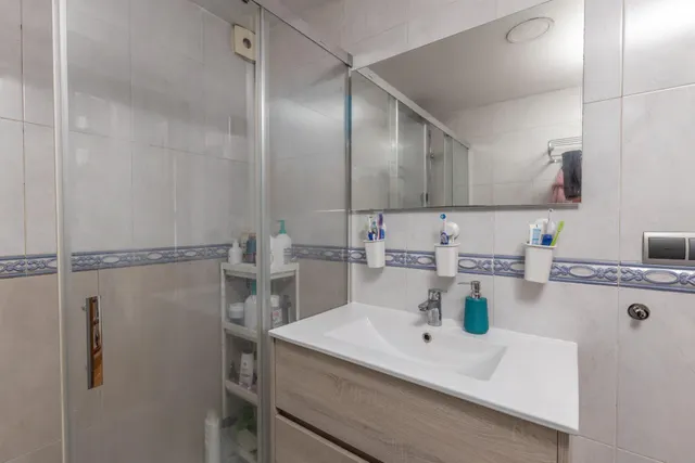 OPORTUNIDAD EN VENTA DE CASA ADOSADA DE TRES DORMITORIOS EN MARACENA — 44