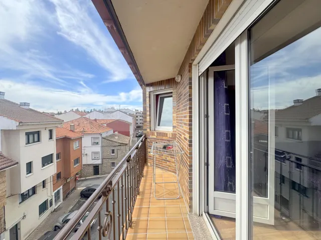 Amplio piso con 3 dormitorios, terraza y excelentes vistas en Las Navas del Marqués — 16