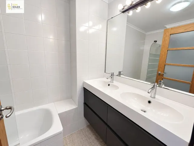 IMPRESIONANTE PISO CON ESPECTACULAR TERRAZA DE 40 METROS EN VALDENOJA — 22
