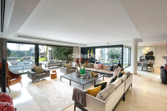 Chalet 4 habitaciones 338m² en venta - Marbella - foto 3