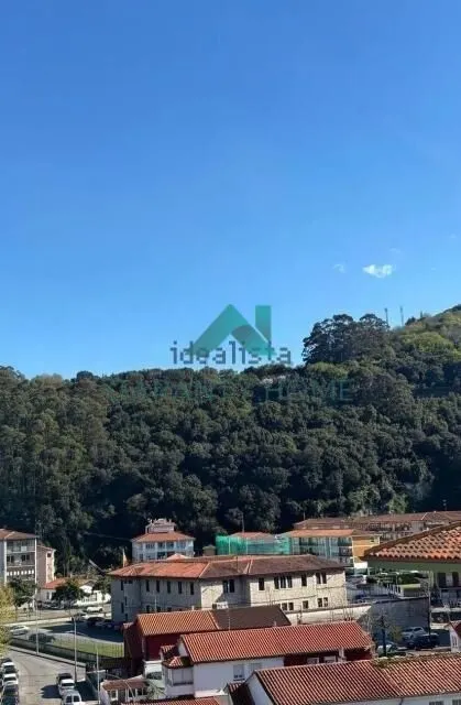Se vende piso en Laredo — 38
