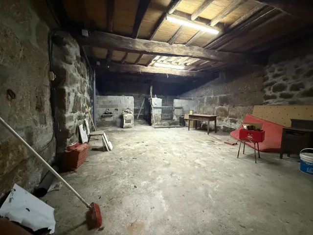 SE VENDE CASA CON PARCELA EN SANDIAS. — 49