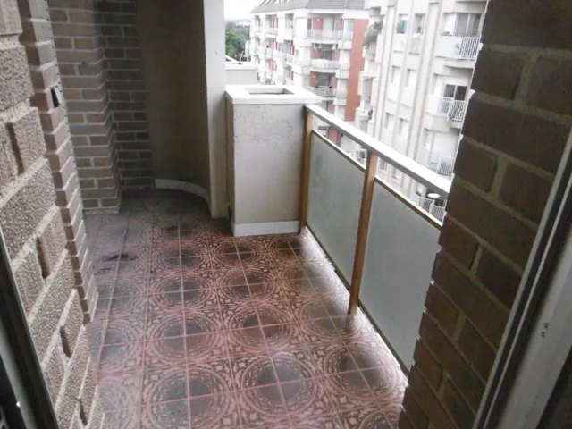 Se vende piso en Roquetes con plaza de párquing — 18
