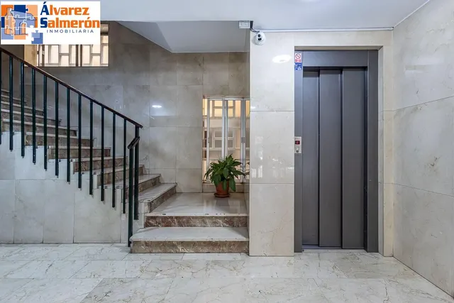 Piso amplio y luminoso en Ronda–Arabial — 25