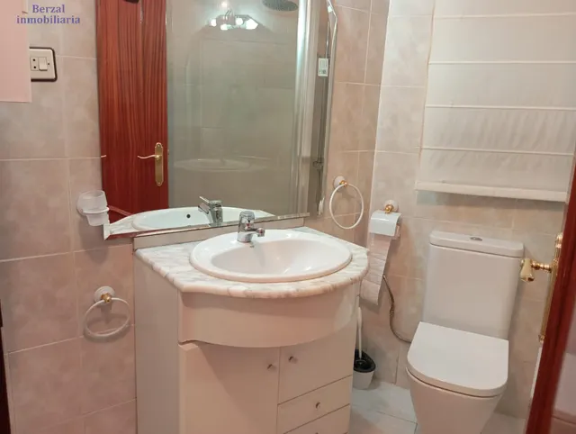 Amplio y Luminoso Piso en San Antón, Logroño - €395.000 — 15