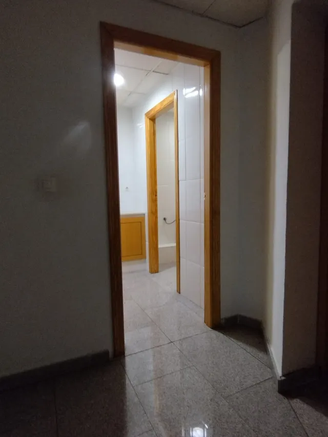 ENTRESUELO PARA OFICINAS JUNTO CENTRO COMERCIAL VEGA PLAZA — 25