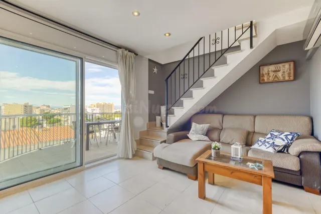 ATICO DUPLEX CON VISTAS A SOLO 150 M DE LA PLAYA - foto 5