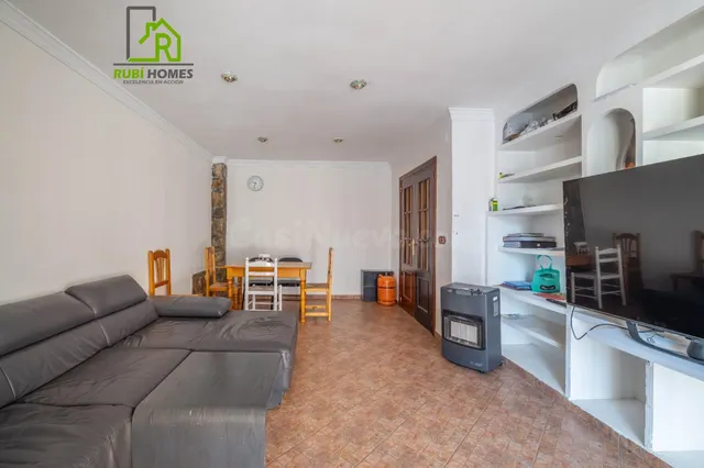 CASA EN VENTA - GABIA CHICA - foto 2