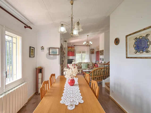 El encanto de Serra Brava: casa con jardín, terrazas y acceso independiente a la planta superior — 7