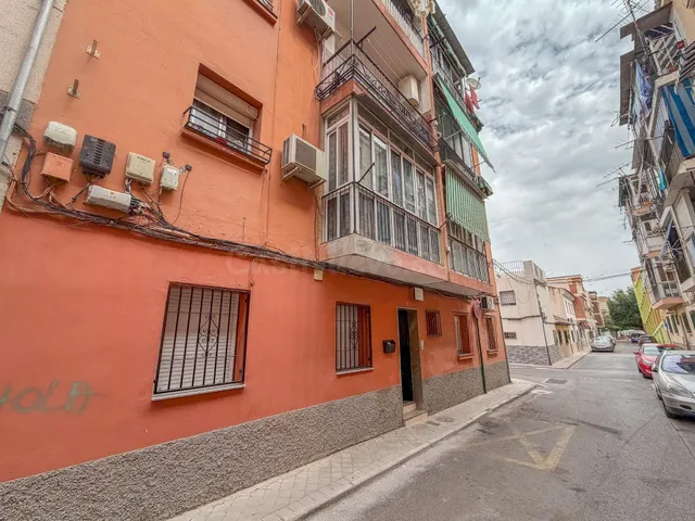 Piso de 2 dorm. reformado para entrar a vivir. — 4
