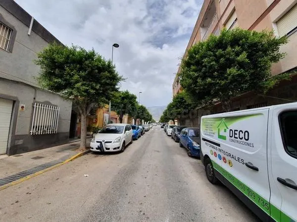 Piso en El Ejido - foto 2