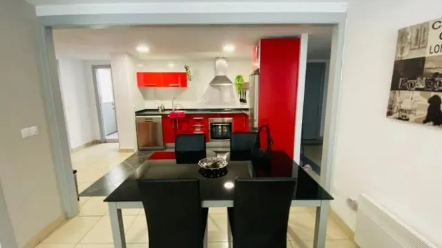 ALQUILER DE LINDA VIVIENDA REFORMADA ZONA ALTOZANO CON TERRAZA — 6