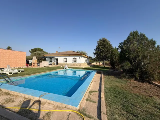 Finca urbana en El Perpetuo Socorro – Carmona | A 10 minutos - foto 2