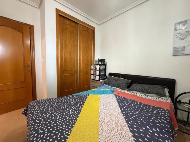 FANTASTICO APARTAMENTO EN EL CENTRO DE TORREVIEJA, IDEAL PARA PAREJAS O PERSONAS SOLTERAS — 9