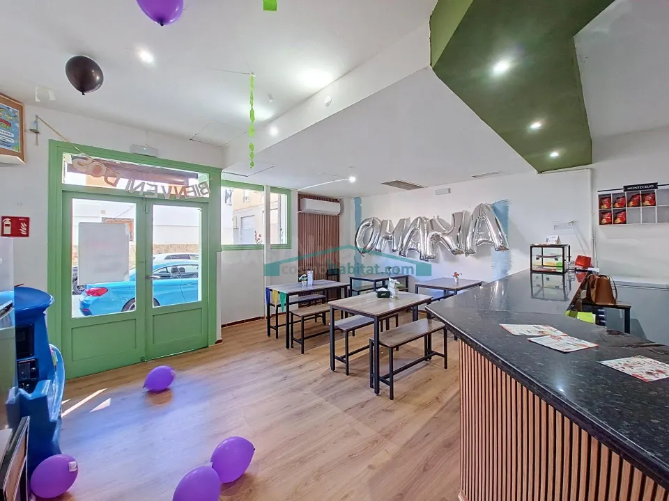 Se traspasa ludoteca-cafetería en Tavernes Blanques