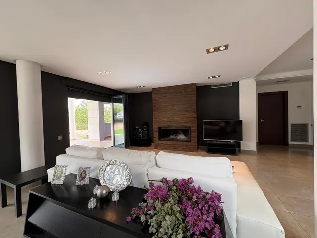 Exclusiva villa de lujo en Elda - la jaud - elegancia, modernidad y confort en entorno rural — 13