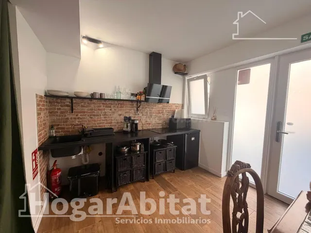 GRAN OPORTUNIDAD, DOS BAJOS REFORMADOS CON ALTA RENTABILIDAD - foto 4