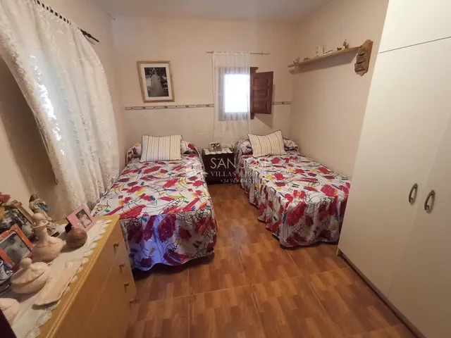 Se vende casa de campo con terreno — 18