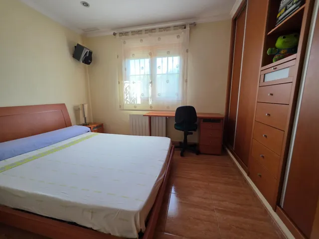 Chalet con piscina, casa de invitados y nave de 300 m2 a 1 km de Elche — 49