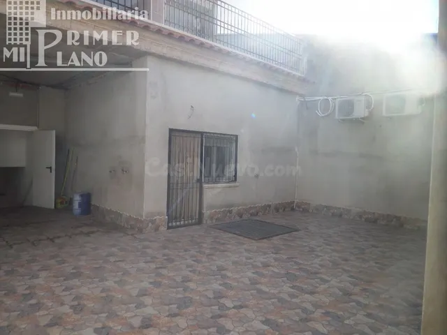*Edificio con local comercial 2 viviendas a estrenar en call - foto 5