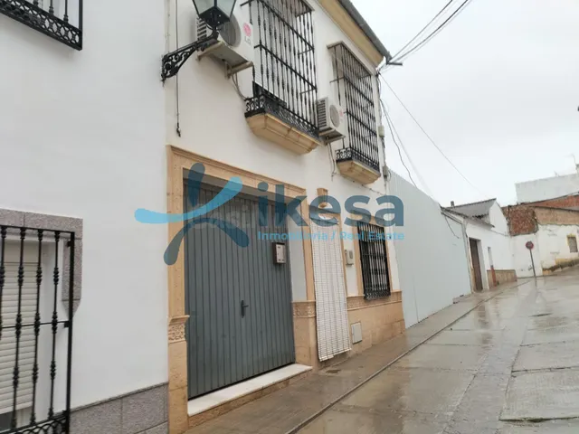 Venta de casa adosada sin posesión (no visitable) en Bujalan - foto 2