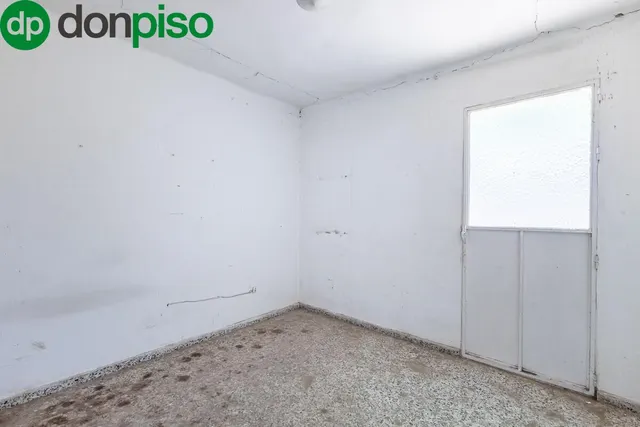 Solar con 163m en Ogijares — 13