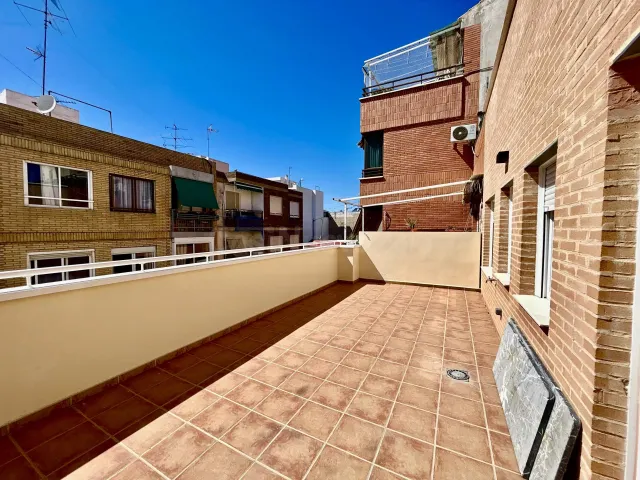 Ático 2 habitaciones 75m² en venta - Altozano — 2