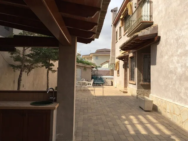 ¡ CHALET INDEPENDIENTE EN PLENO ELCHE ! — 10