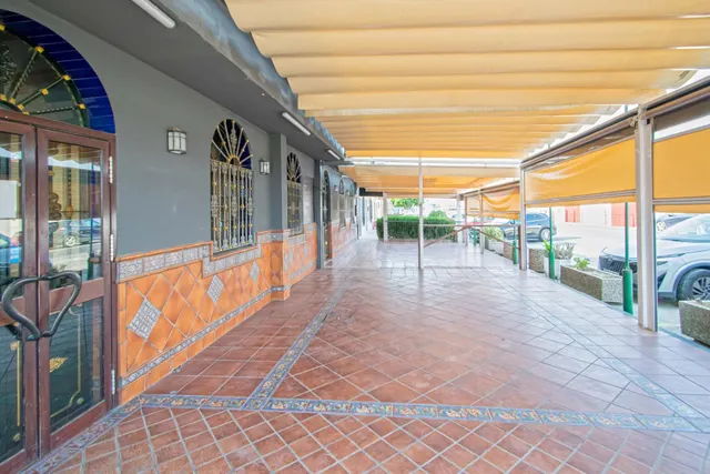 Casa 4 habitaciones 400m² en venta - Andalucia - foto 2