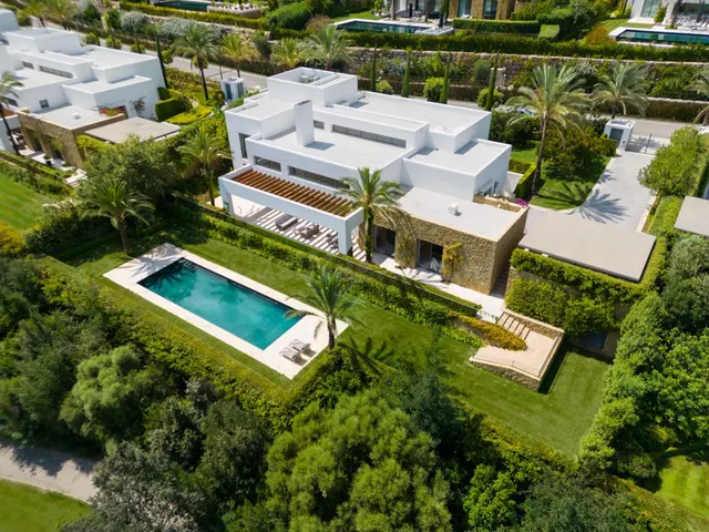 Villa 6 habitaciones 778m² en venta - Casares Golf - Casares del Sol — 3