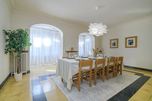 Piso de 7 habitaciones y jardín privado en Manresa - foto 4
