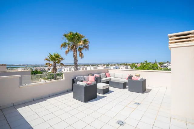 Villa 3 habitaciones 122m² en venta - Centro de la Ciudad Quesada — 49