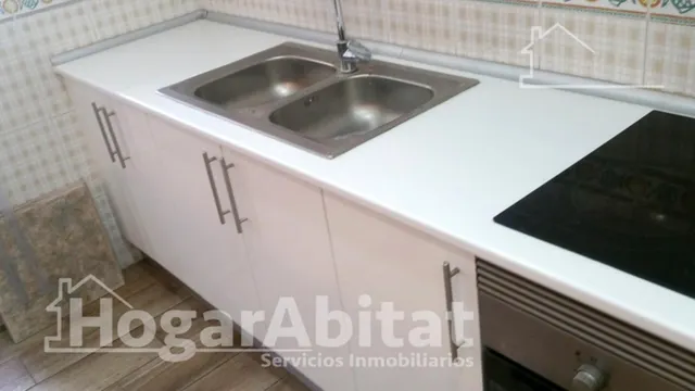MUY AMPLIO Y LUMINOSO CON GARAJE Y TRASTERO — 10
