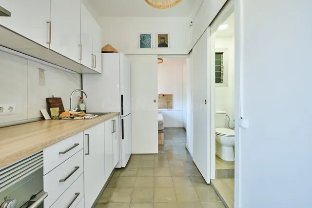ACOGEDOR ÁTICO CON 13M2 DE TERRAZA PRIVADA UBICADO A 200 MET - foto 4