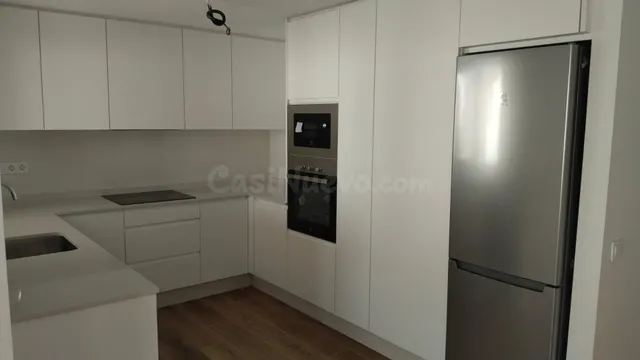 Apartamento en Primera Planta con Espectacular Balcón Privad - foto 5
