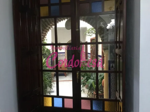 CASA INDEPENDIENTE EN EL CENTRO DE CORDOBA — 11