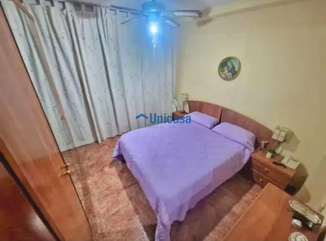 Piso de 3 dormitorios con terraza en ciudad jardín — 8