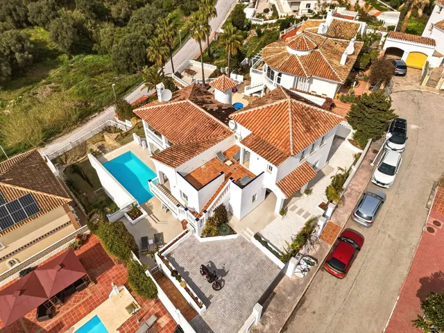 Chalet 6 habitaciones 263m² en venta - Riviera del sol — 6