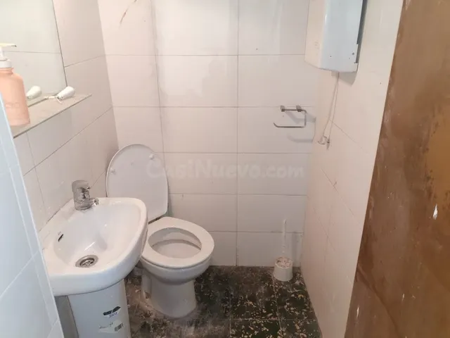 LOCAL COMERCIAL EN ALQUILER - foto 2