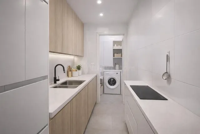 ATICO CON 3 habitaciones EN LA CRTA. BARCELONA — 3